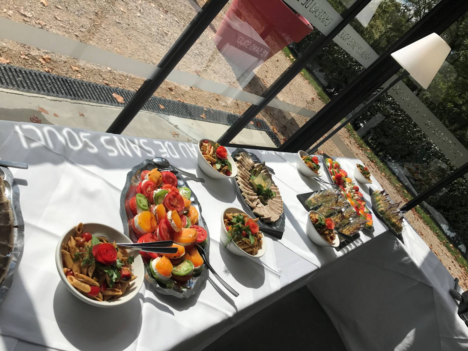 Le chef vous prépare un buffet convial pour votre soirée Guinguette et champêtre à Lyon