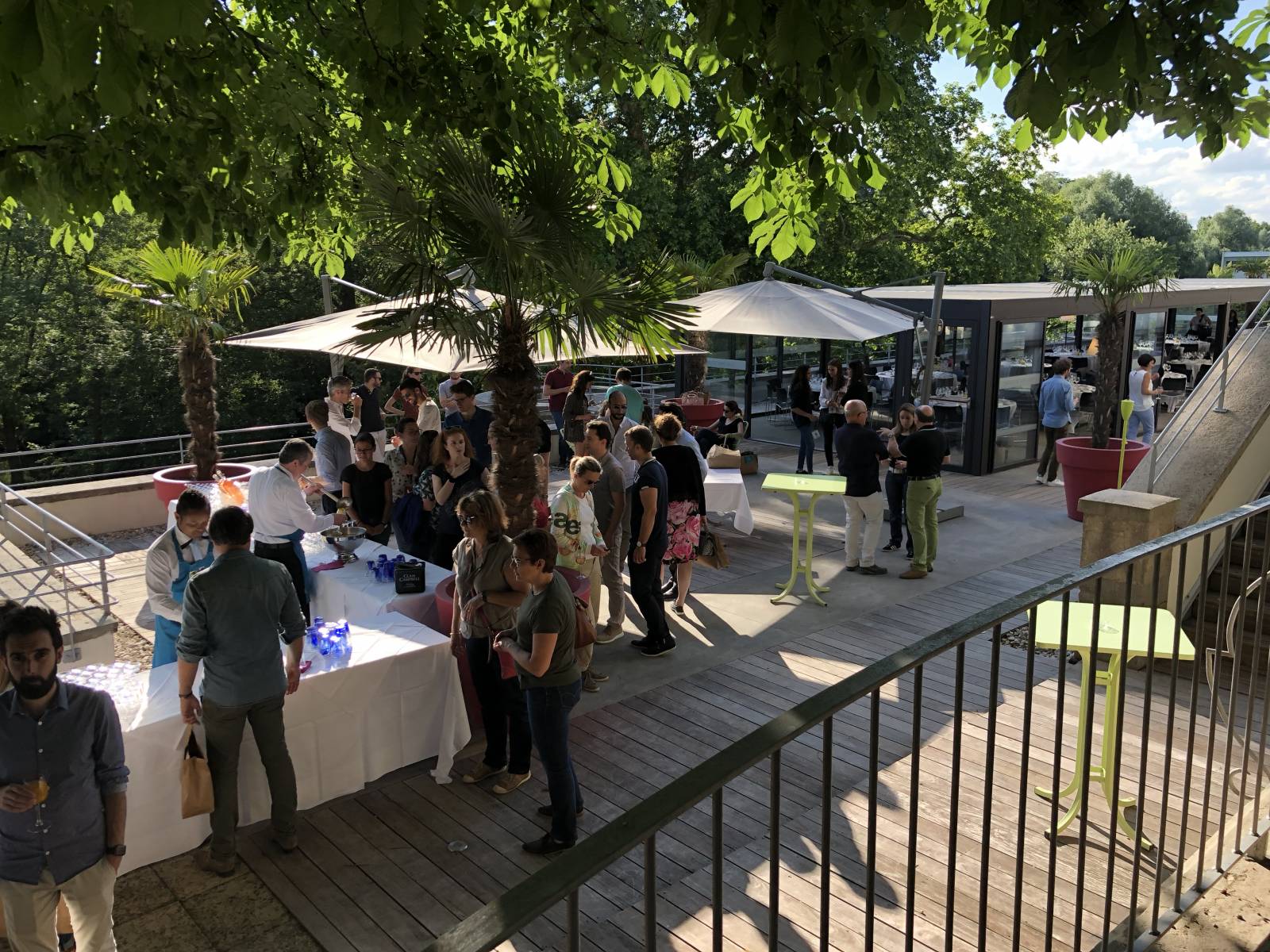 Terrasse Côté Sud - Château de Sans Souci Limonest