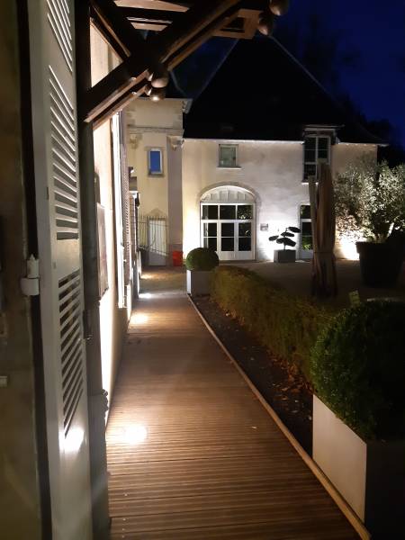 Château de Sans Souci de Nuit