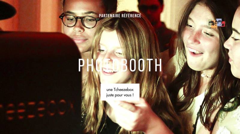 Tcheezebox photobooth Chateau Sans Souci Lyon Limonest techlid
