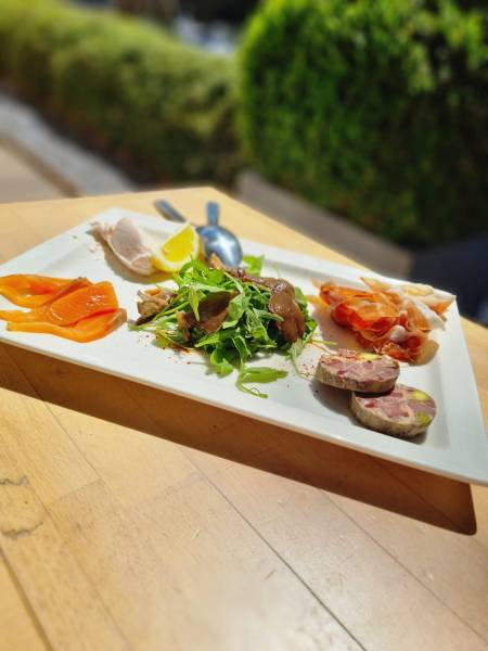 Planche à partager au Grill du château
